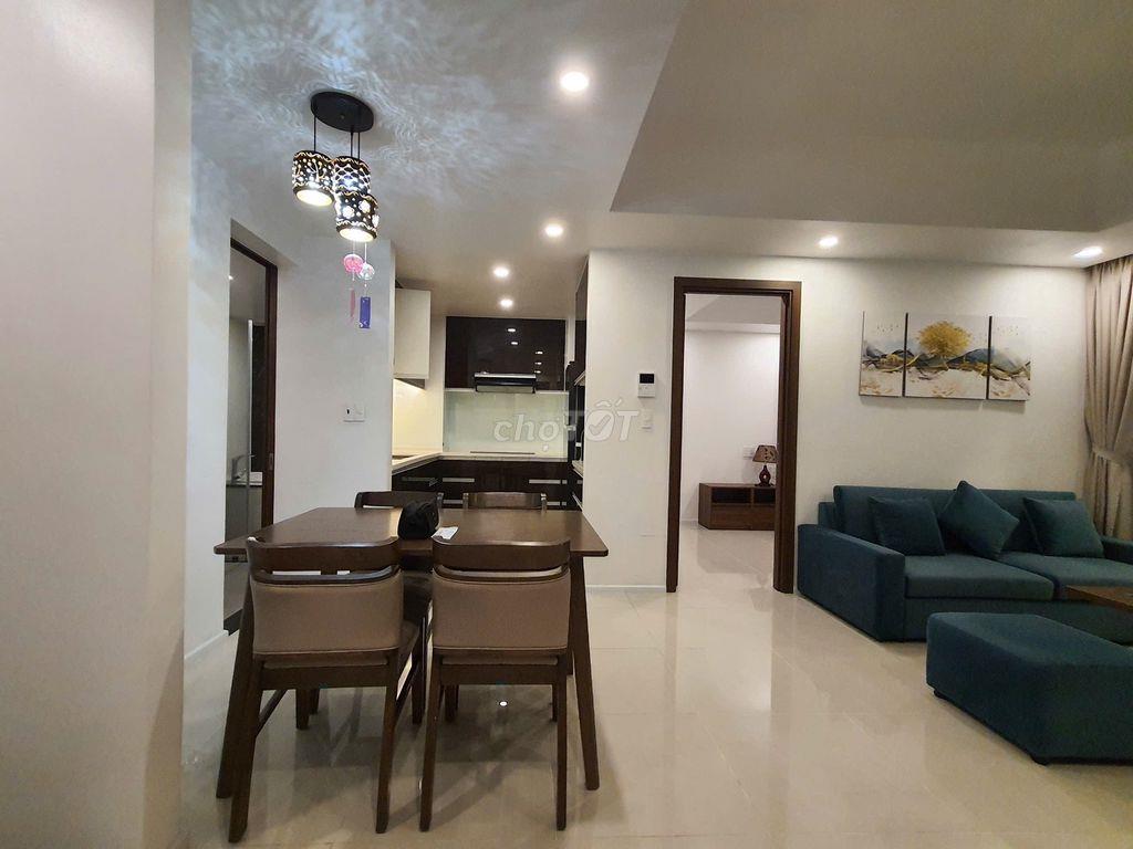 Cho thuê căn hộ 2 phòng ngủ, có hồ bơi, bồn tắm nằm, gần biển Mỹ Khê