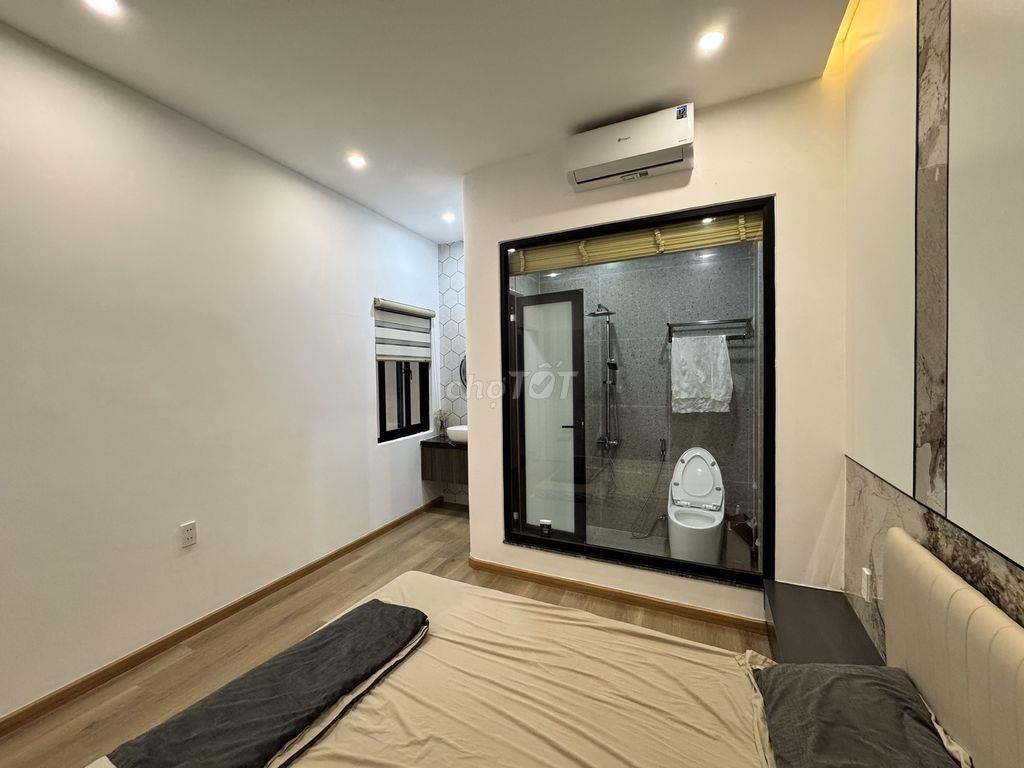 Cho thuê nhà 3 phòng ngủ, 4 phòng tắm, nội thất full mới 100%
