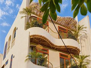 🏝️✨ MINI VILLA LUXURY – NGUYỄN TẤT THÀNH, SÁT BIỂN 🌊 ✨🏝️