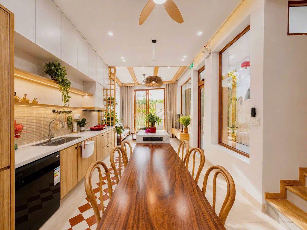 🏝️✨ MINI VILLA LUXURY – NGUYỄN TẤT THÀNH, SÁT BIỂN 🌊 ✨🏝️