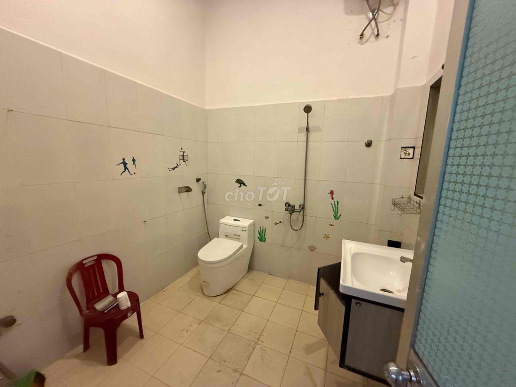 cho thuê nhà kiêt oto Trần Văn Dư, gần biển Sơn Trà