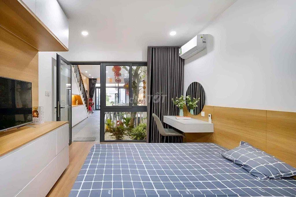 Nhà 3 tầng hướng Đông Nam tại Hoà Xuân