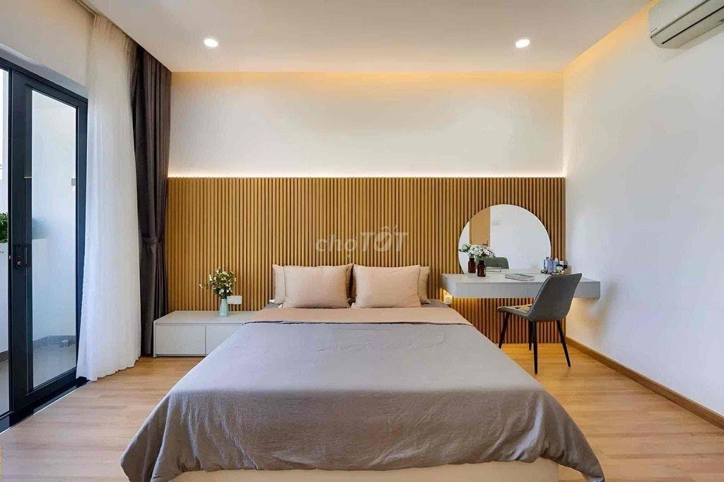 Nhà 3 tầng hướng Đông Nam tại Hoà Xuân