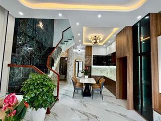 Cho thuê nhà 3 tầng 4 phòng ngủ Hoà Xuân Hoàng Châu Ký