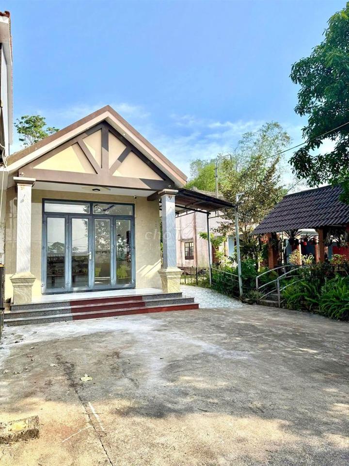  NHÀ NGUYÊN CĂN SÂN VƯỜN 300M² – KHÔNG GIAN SỐNG THOÁNG ĐÃNG GẦN BÀ NÀ