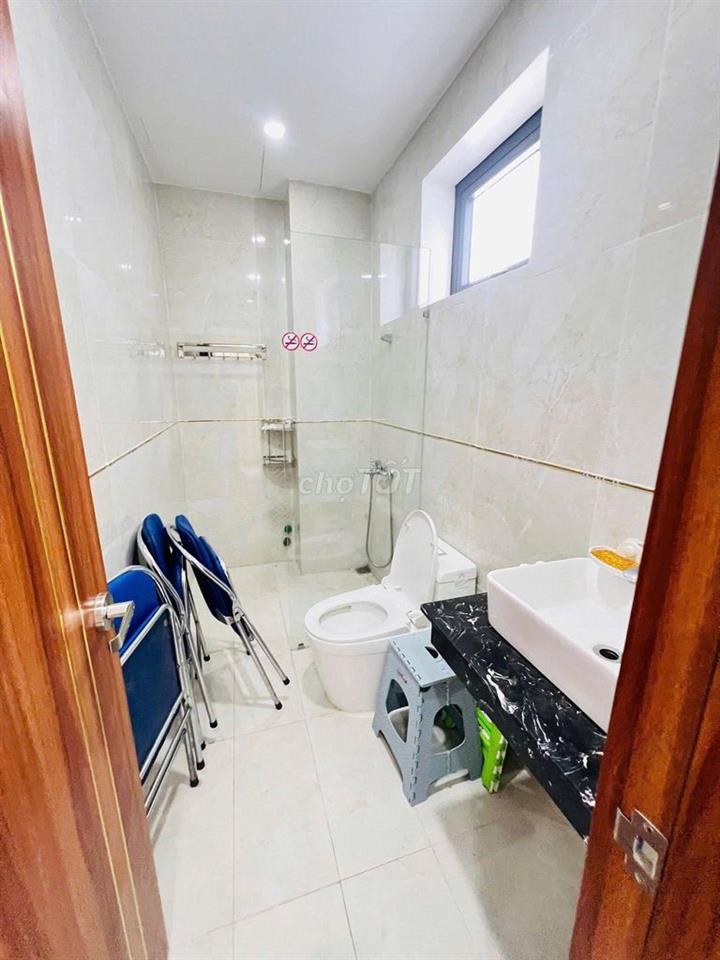 [NCC] CHO THUÊ NHÀ 8PN-8WC MẶT TIỀN NGUYỄN PHƯỚC LAN 