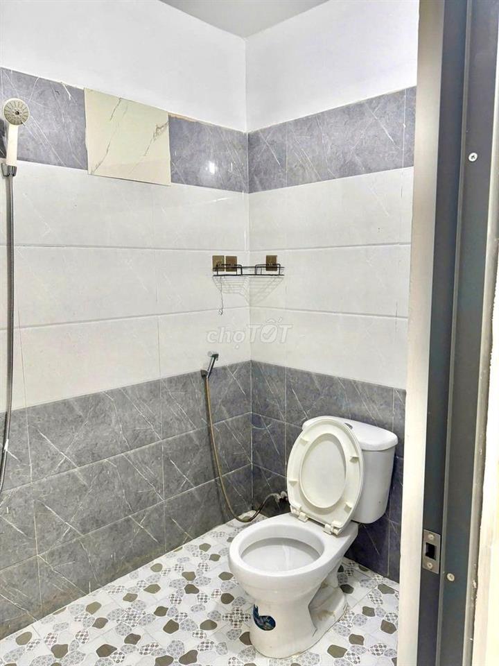  NHÀ NGUYÊN CĂN SÂN VƯỜN RỘNG 300M² – GẦN BÀ NÀ
