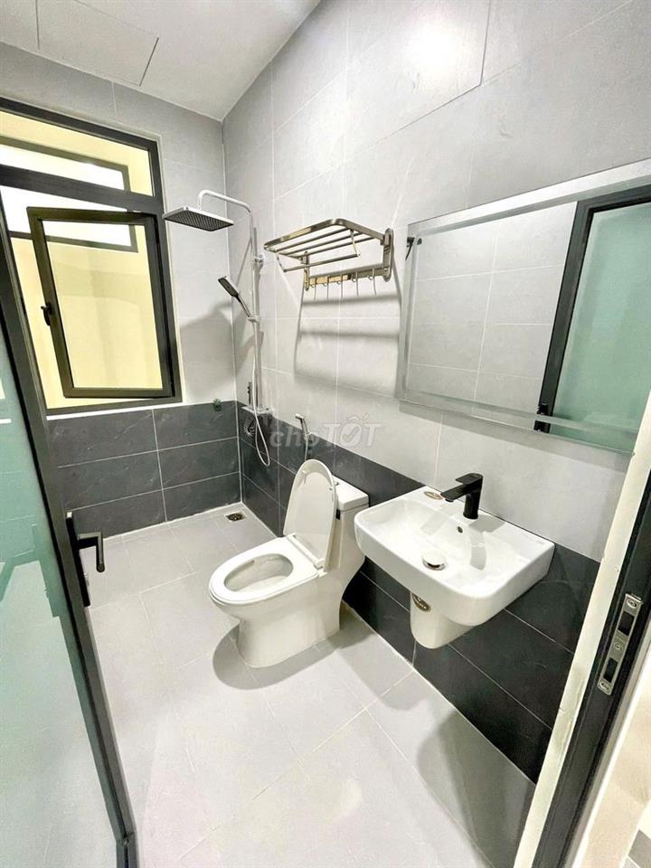 STUDIO FULL NỘI THẤT – GIẶT RIÊNG – MẸ THỨ, CẨM LỆ – 5,7TR