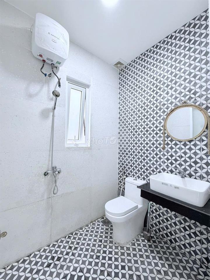 🔥 TRỐNG PHÒNG 301 – GẦN ĐẠI HỌC KINH TẾ – 6,5TR/THÁNG 🔥