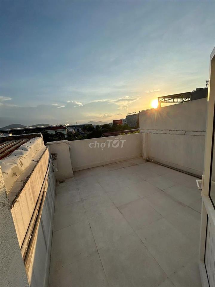 Nhà Nguyên Căn Mặt Tiền Nguyễn Tri Phương Giao Nguyễn Văn Linh 
