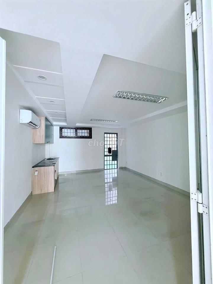 Nhà Nguyên Căn Trần Thánh Tông 3 Tầng, 5PN Rộng Rãi | Gần Biển
