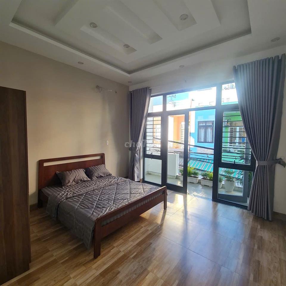 Nhà Nguyên Căn Gần Đường 2/9 | Rộng Rãi Thoáng Mát