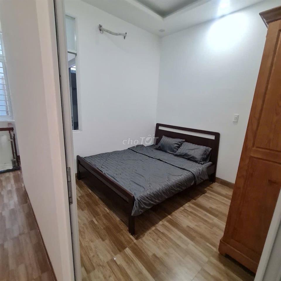 Nhà Nguyên Căn Gần Đường 2/9 | Rộng Rãi Thoáng Mát