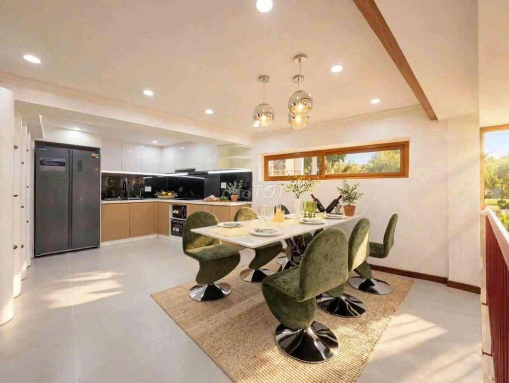 Nhà Mặt Tiền Trung Tâm Hải Châu|Ngang Hơn 11m| Dòng Tiền 100tr/tháng