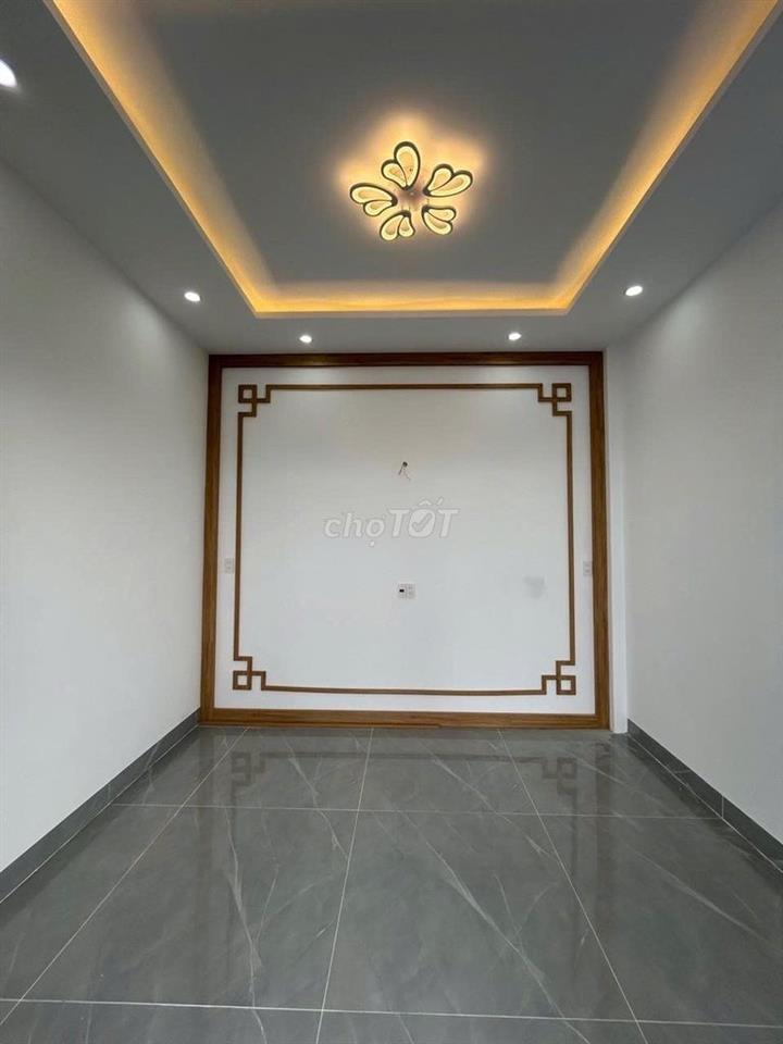 Nhà 3 Tầng Kiệt Ô Tô Tôn Đản | Nở Hậu Tài Lộc | Ngang Gần 10m