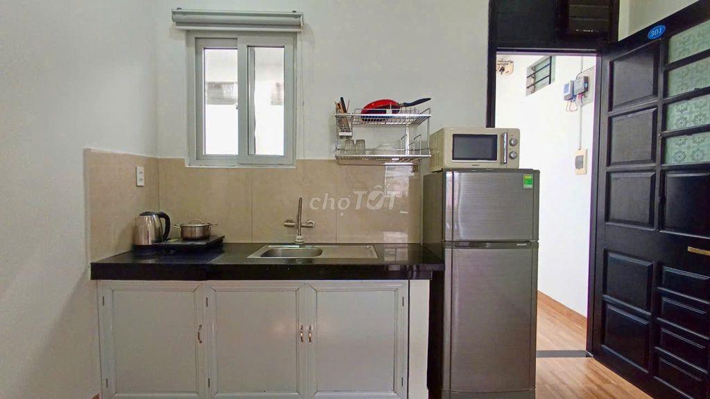 CHO THUÊ CĂN HỘ 1 PHÒNG NGỦ NGAY GẦN BIỂN
