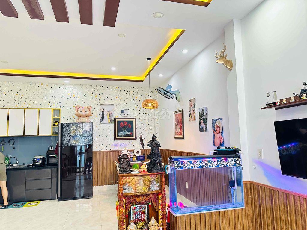 Bán nhà 2 tầng kiệt 47 Hoàng Văn Thái Full Nội Thất