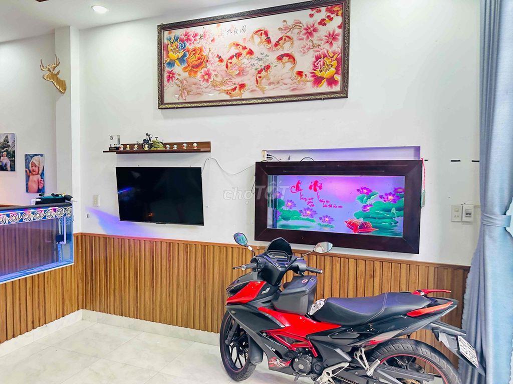 Bán nhà 2 tầng kiệt 47 Hoàng Văn Thái Full Nội Thất