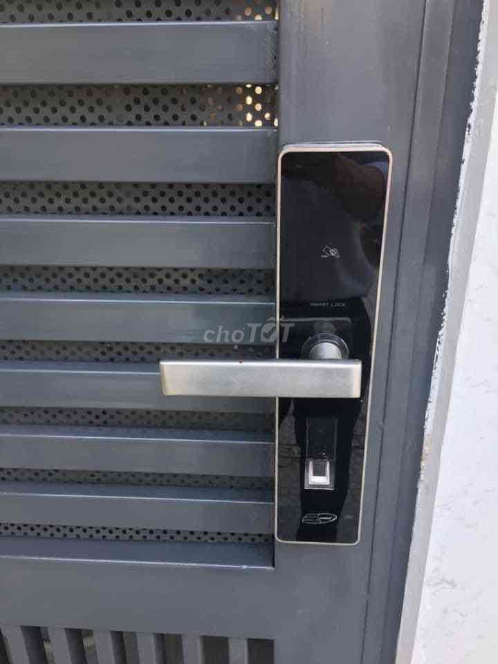 Căn hộ có bếp, máy giặt riêng, đầy đủ nội thất