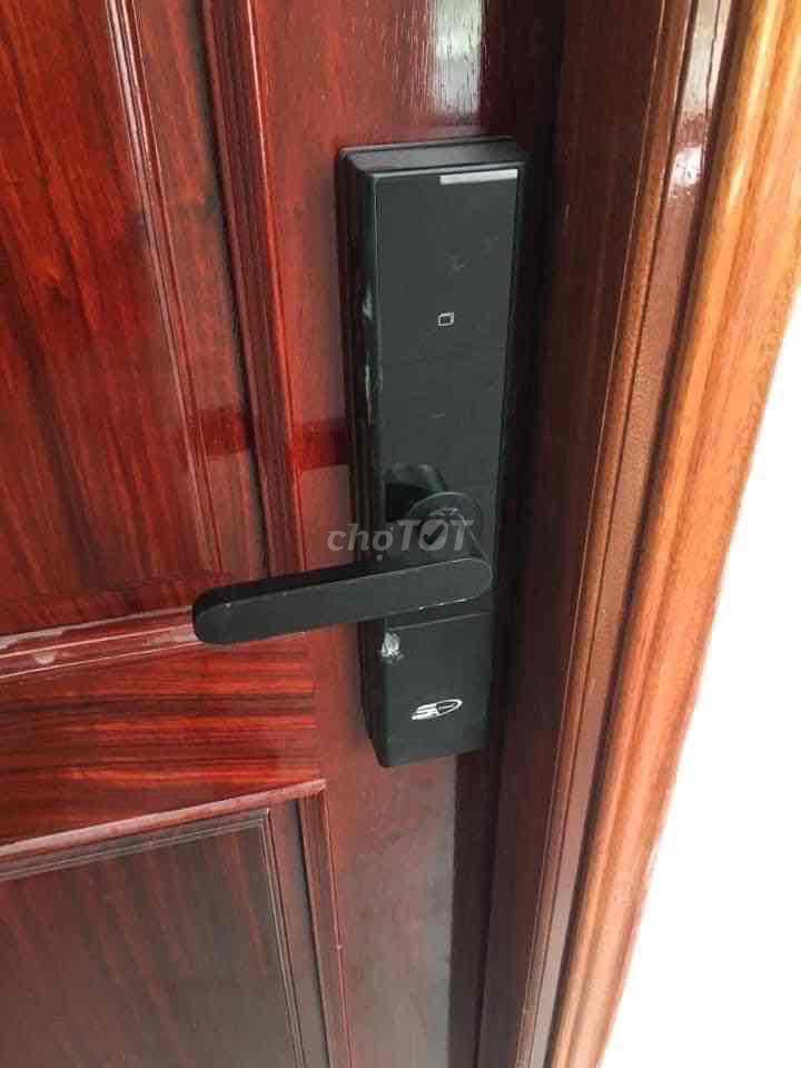 Căn hộ FPT có bếp, máy giặt riêng từng phòng.