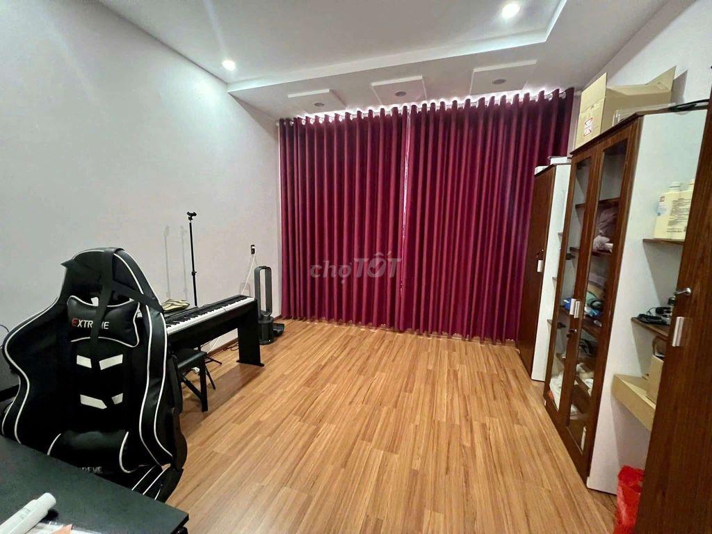 🇻🇳 CHO THUÊ NHÀ 3 TẦNG KIỆT: QUANG TRUNG - 3 phòng ngủ - 4wc