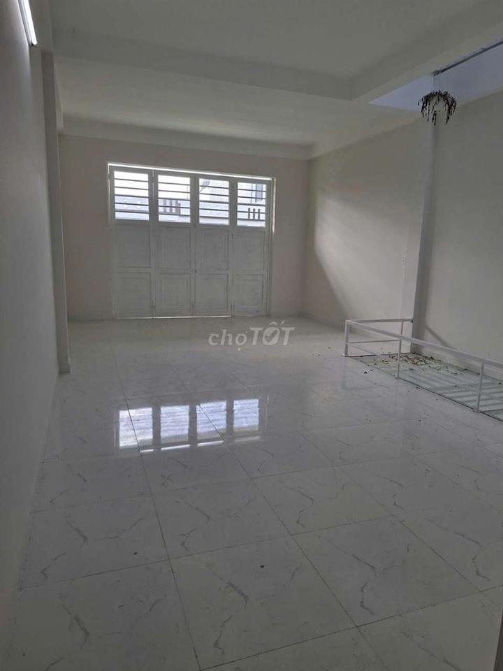 🛑 CHO THUÊ NHÀ 2 TẦNG ĐƯỜNG: LIÊM LẠC - NHƯ HÌNH - 8TR
