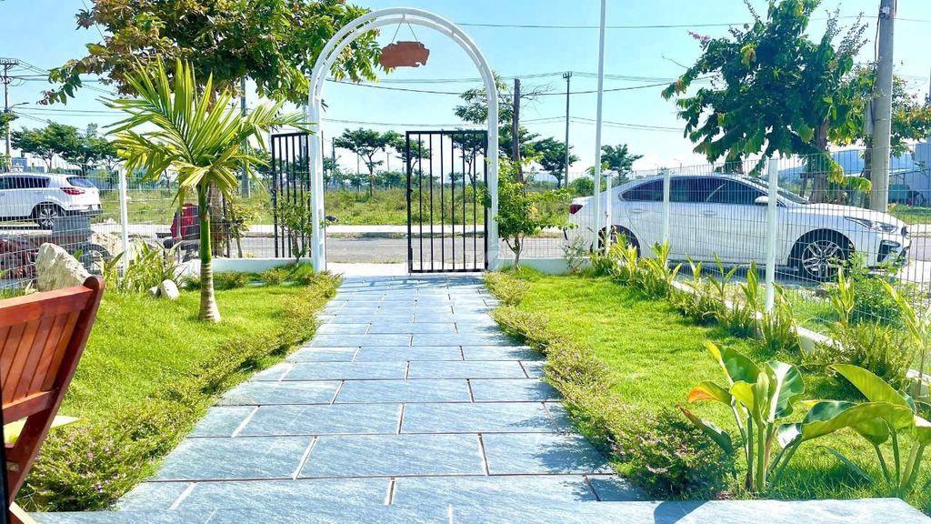 CHO THUÊ NHÀ 2 TẦNG SÂN VƯỜN: ĐƯỜNG ĐỒNG KHOA - KỀ CÔNG VIÊN