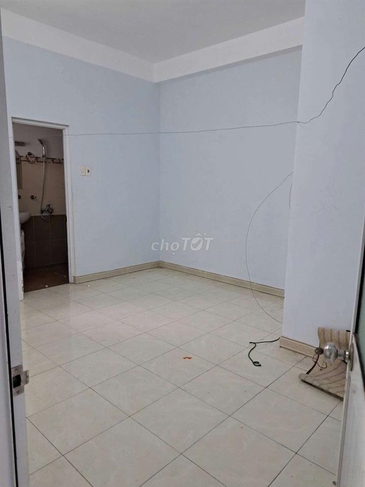 🇻🇳 CHO THUÊ NHÀ 3 TẦNG: GẦN LÊ ĐẠI HÀNH - 5 PHÒNG