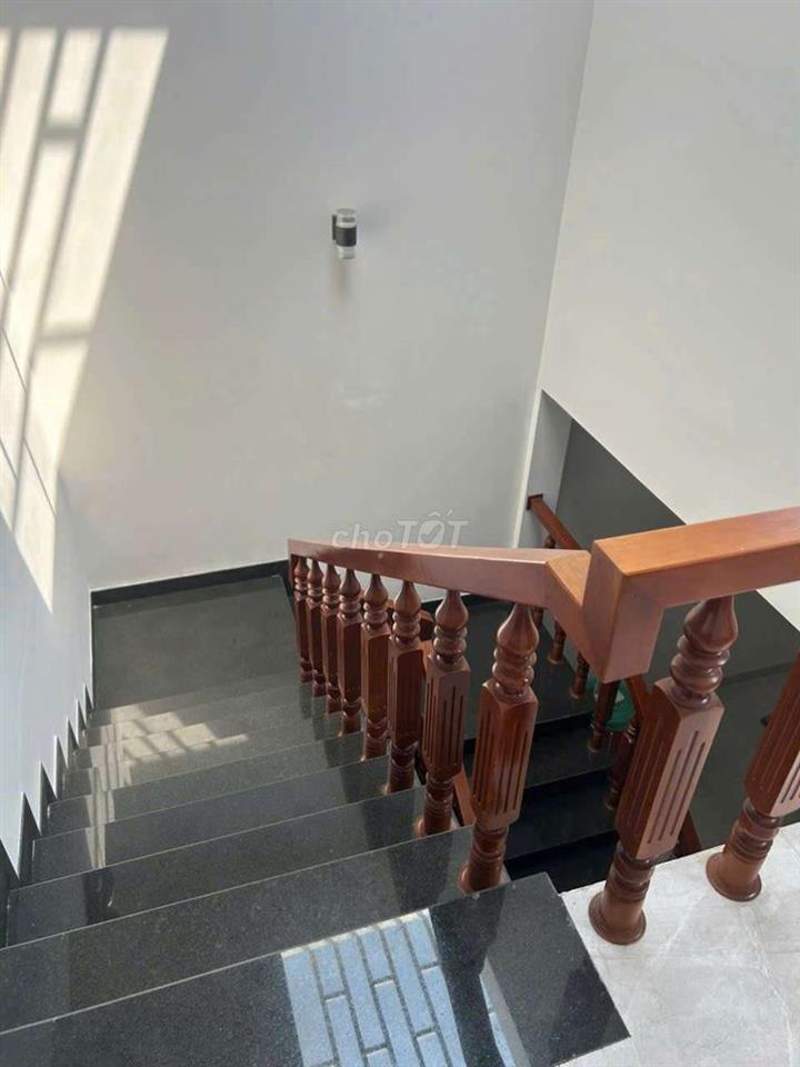 🇻🇳 CHO THUÊ NHÀ 2 TẦNG ĐƯỜNG: DIÊN HỒNG - 3 PHÒNG NGỦ - 12TR