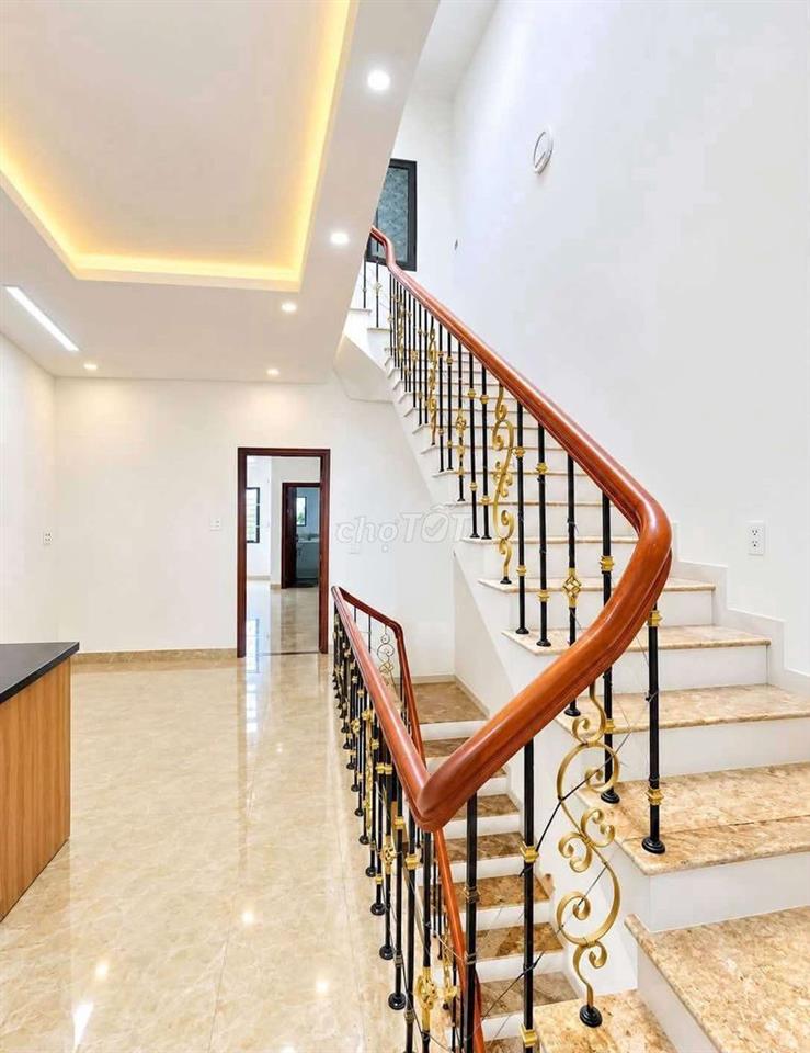 ⛔️ CHO THUÊ NHÀ 3 TẦNG ĐƯỜNG: ĐỖ QUỲ - 4 PHÒNG - 4WC