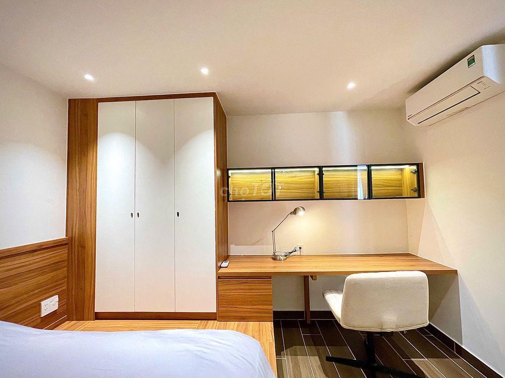 SIÊU PHẨM 2 PHÒNG ĐẦY ĐỦ NỘI THẤT CAO CẤP Ở TRUNG TÂM THÀNH PHỐ