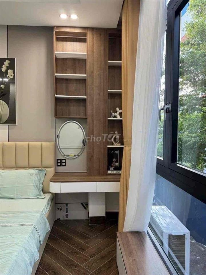 Cho thuê nhà 4 tầng Kiệt 4m Trần Cao Vân - Gần Lê Độ - Gần Bãi Tắm Hà