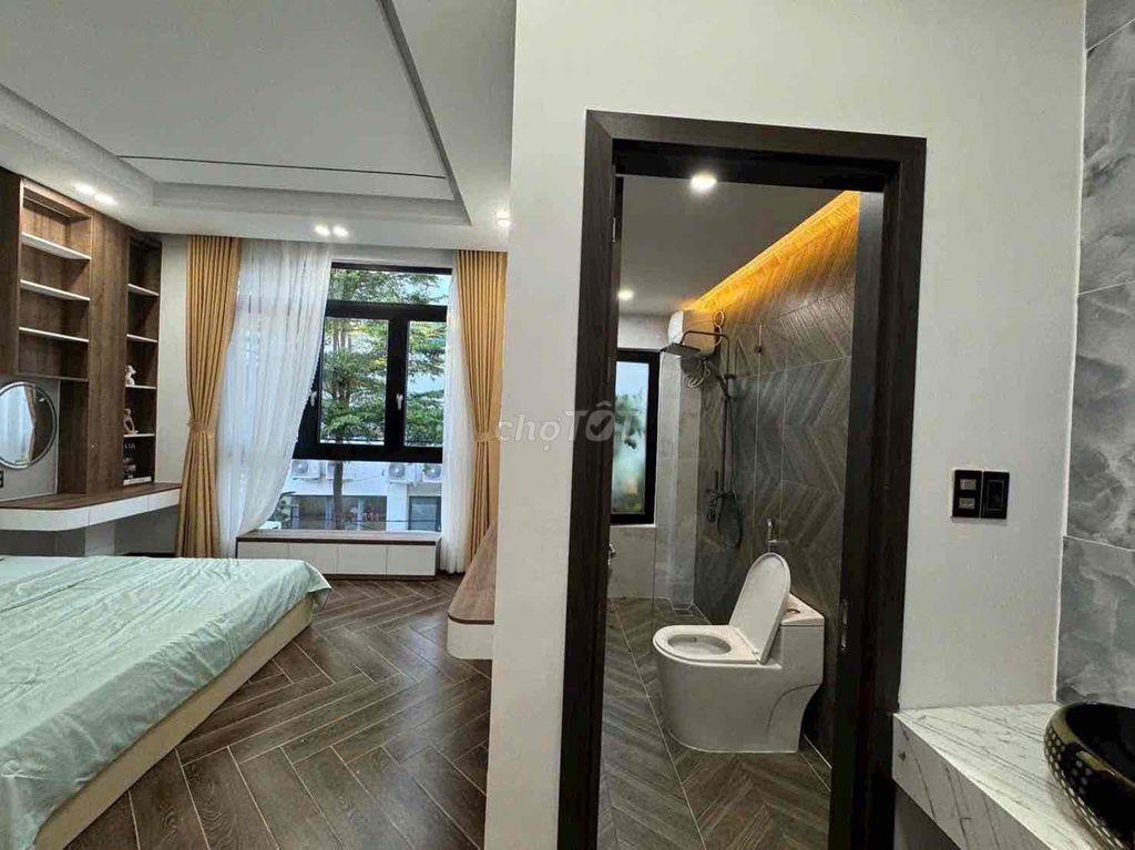 Cho thuê nhà 4 tầng Kiệt 4m Trần Cao Vân - Gần Lê Độ - Gần Bãi Tắm Hà