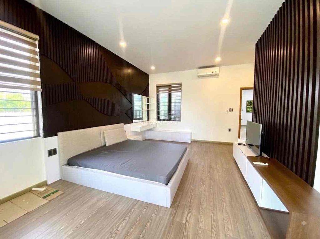 CHO THUÊ VILLA CAO CẤP LUXURY SÂN VƯỜN