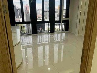 Cho thu.ê nhà 6 tầng mặt tiền NGUYỄN VĂN LINH  -ngang 5m , có thang má