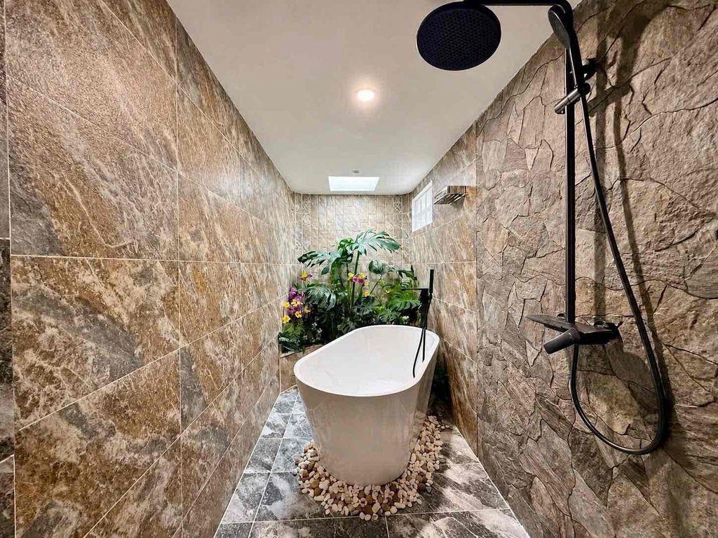 Cho thuê villa 2 tầng sân vườn kiệt #CHẾ #LAN #VIÊN - ( ngang 10m )