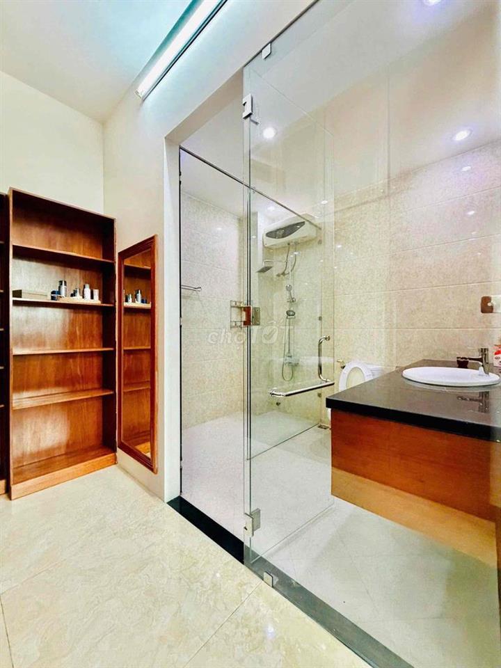 Cho thuê nhà 3 tầng kiệt oto đường nhựa 5m 2/9