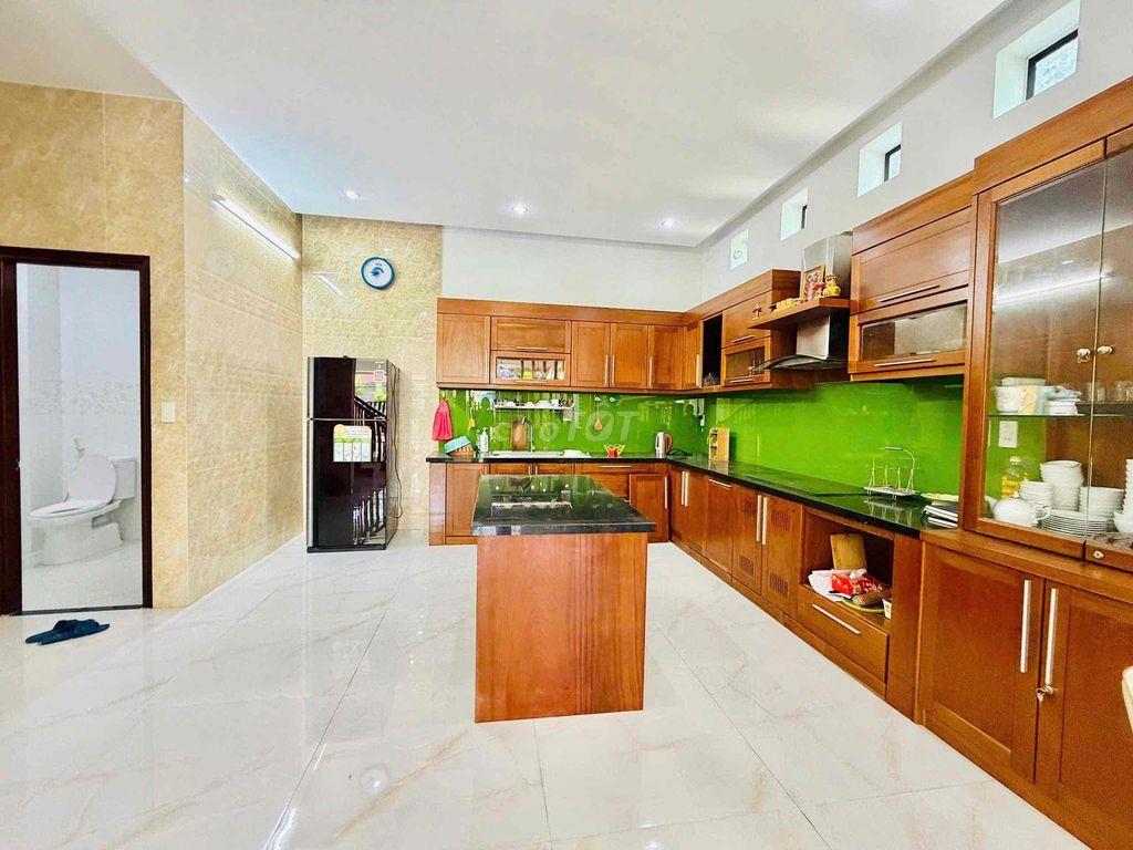 Cho thuê nhà 3 tầng kiệt oto đường nhựa 5m 2/9