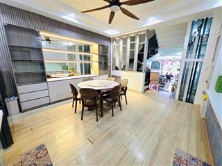 📍Cho thu.ê nhà 4 tầng mặt tiền #TIỂU #LA - ( ngang 5m , thang máy )