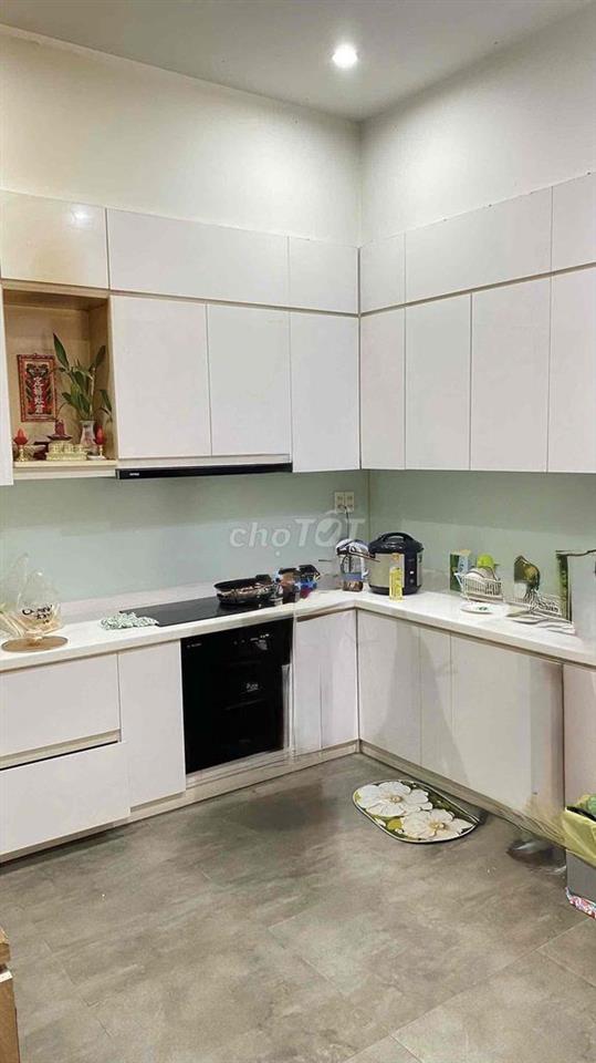 📍Cho thuê nhà mặt tiền 3 tầng đường Thanh Thuỷ ngang 4,5