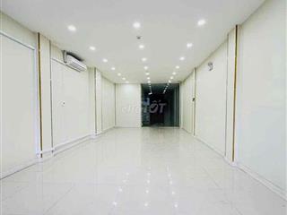 Cho thuê nhà 6 tầng Nguyễn Văn Linh , thang máy , pccc đầy đủ 15 phòng