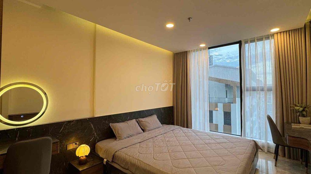 Cho thuê căn hộ cao cấp 1 phòng ngũ Panoma 2