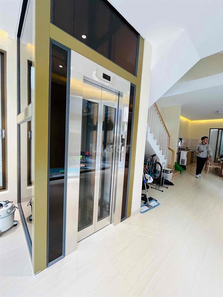 Cho thuê Villa Luxury đường Trần Văn Dư