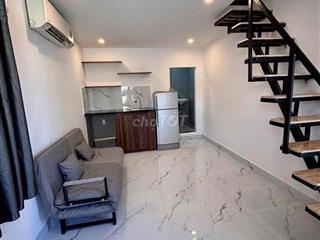 Căn 2 phòng ngủ ở 3-4 người sát đầu cầu Rồng cách biển Mỹ Khê 600 mét