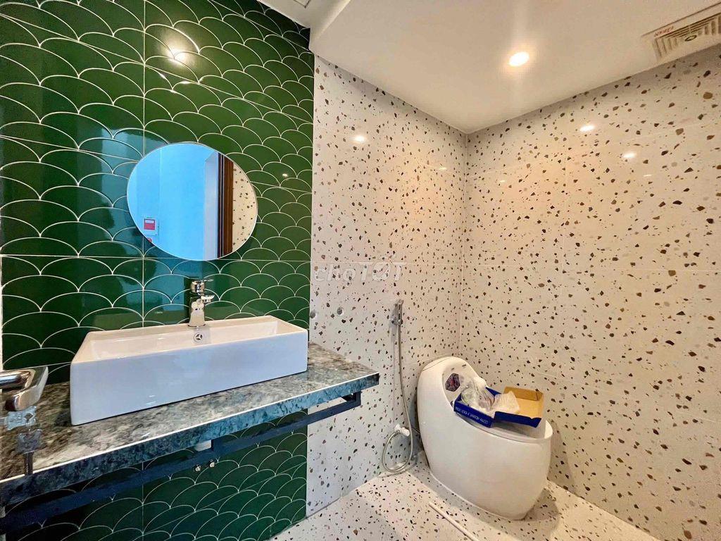 Cho thuê mặt bằng Đường Lý Thái Tông, mặt đường lớn phù hợp kinh doanh