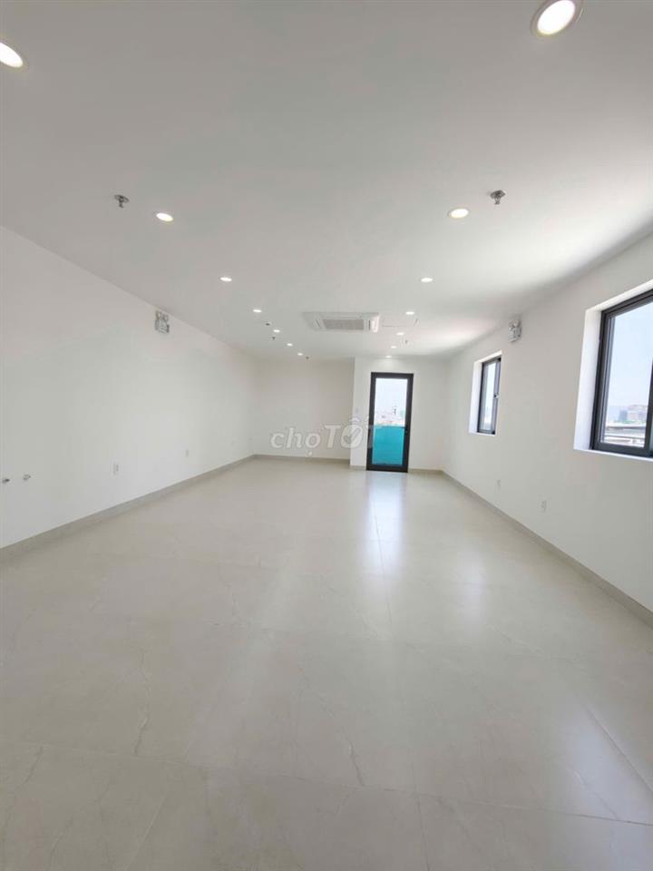 🏢✨ CHO THUÊ VĂN PHÒNG MỚI 100% – HÒA CƯỜNG | ĐƯỜNG 30/4 ✨🏢