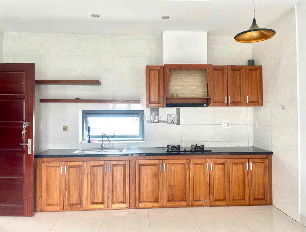 Căn hộ 4pn 160m2