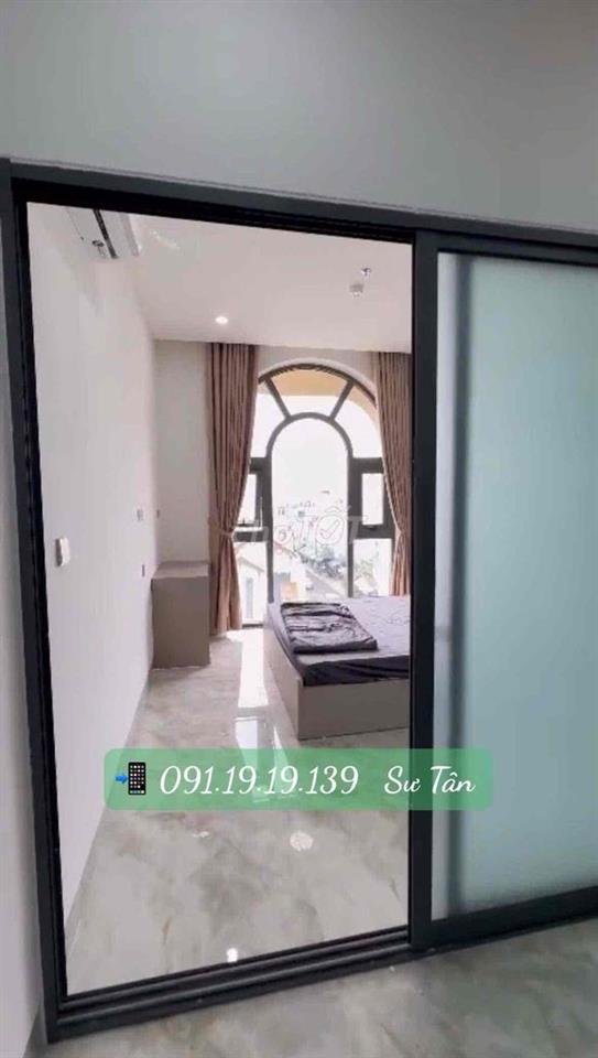 Cho thuê toà căn hộ 7 tầng ngay Tố Hữu - 18 căn - Full nt - Giá 110 tr