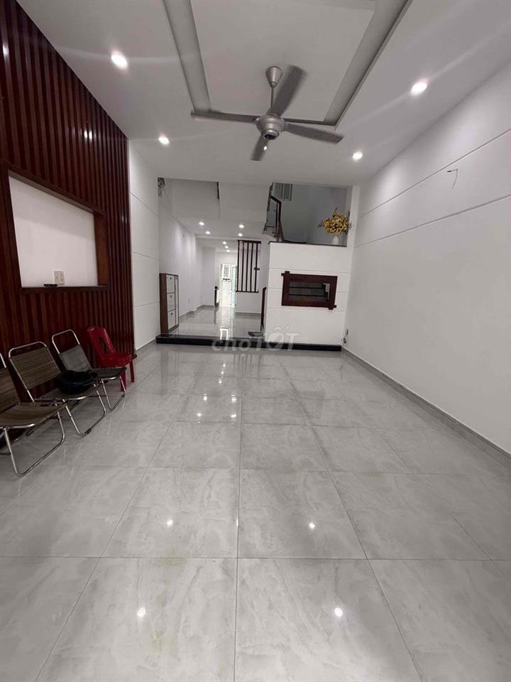 Quá rẻ -  Mặt tiền An Thượng - 3 tầng - 4 pn - giá 35 triêu