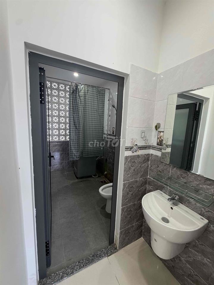 cho thuê nhà và căn hộ đầy đủ nội thất